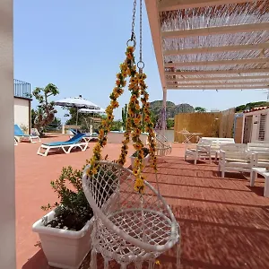 Borgomarino's Couette-café Cefalù