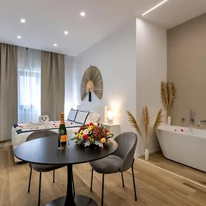  Guest house Dimora Fralu Italy